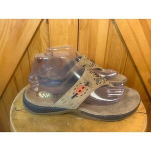 Earth Shoe Pike Sandal Women's Size 8 Hippie Native